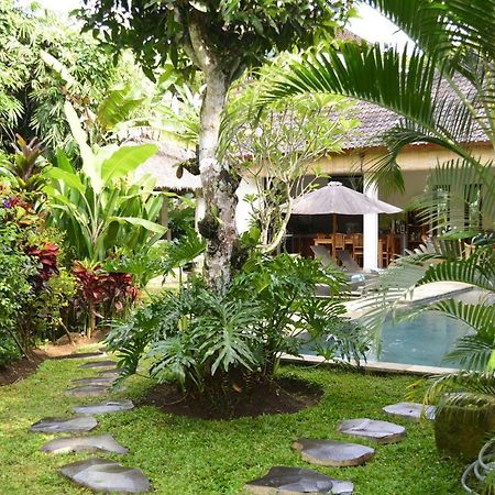 Villa Bindi Ubud Extérieur photo
