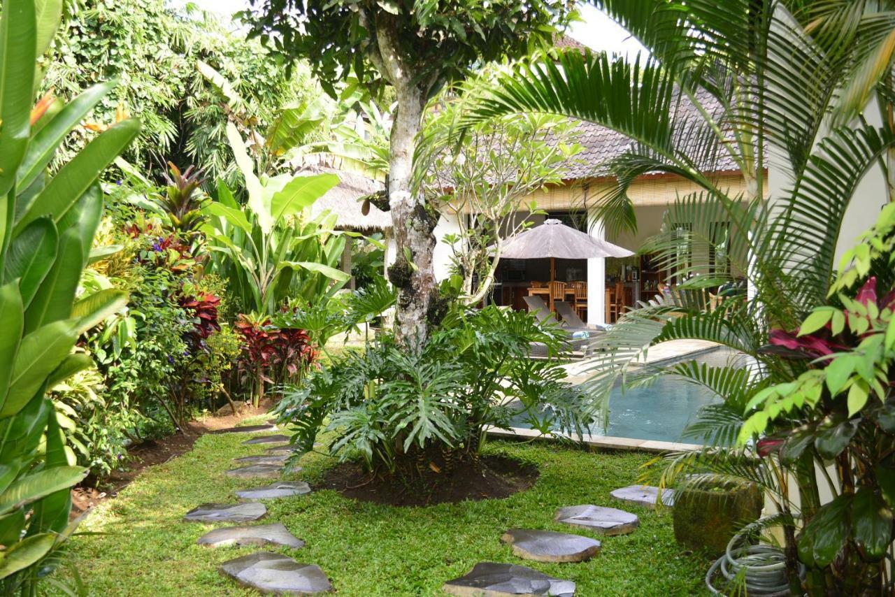 Villa Bindi Ubud Extérieur photo